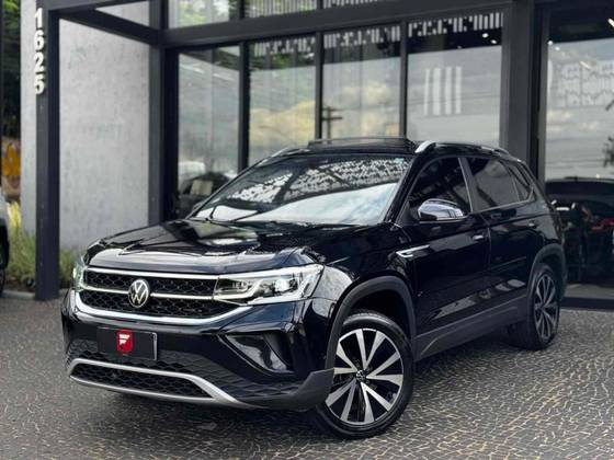 VOLKSWAGEN TAOS 1.4 250 TSI TOTAL FLEX HIGHLINE AUTOMÁTICO